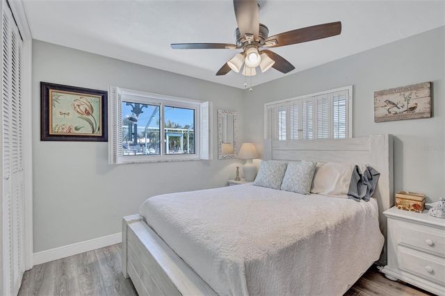 563 LEWIS BOULEVARD SE, St Petersburg, FL 33705