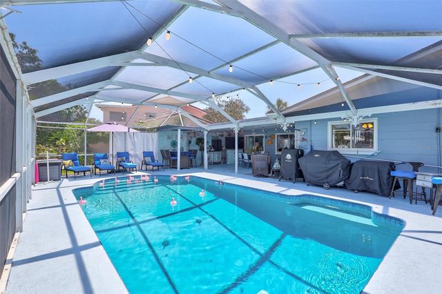 563 LEWIS BOULEVARD SE, St Petersburg, FL 33705