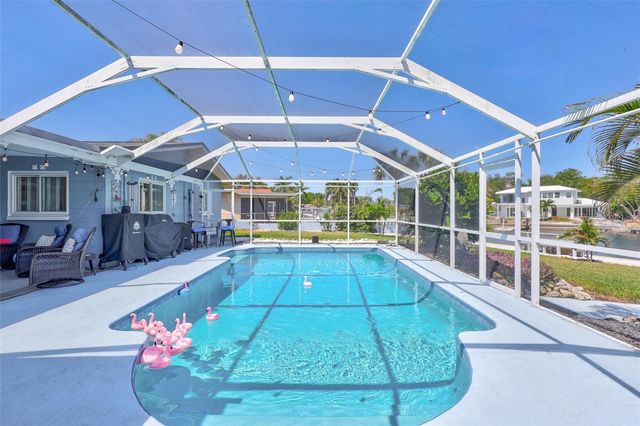 563 LEWIS BOULEVARD SE, St Petersburg, FL 33705