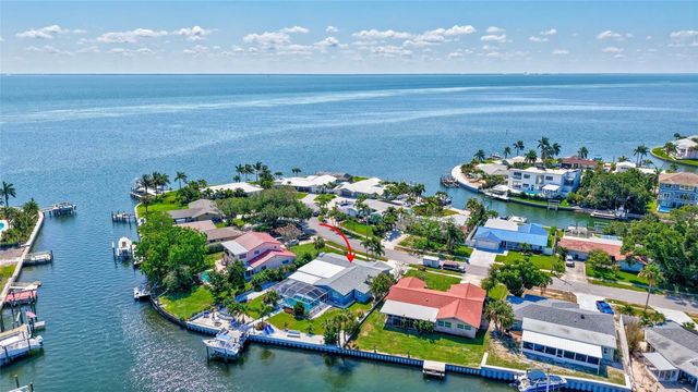 563 LEWIS BOULEVARD SE, St Petersburg, FL 33705