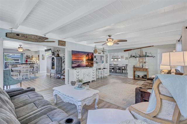 563 LEWIS BOULEVARD SE, St Petersburg, FL 33705