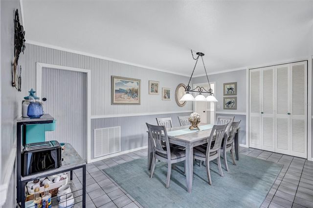 563 LEWIS BOULEVARD SE, St Petersburg, FL 33705