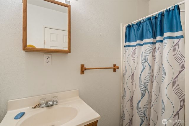 146 Paradise Drive, Ashford, WA 98304