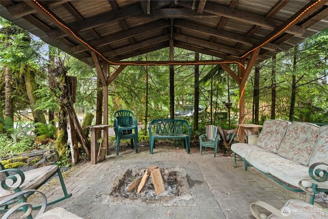 146 Paradise Drive, Ashford, WA 98304