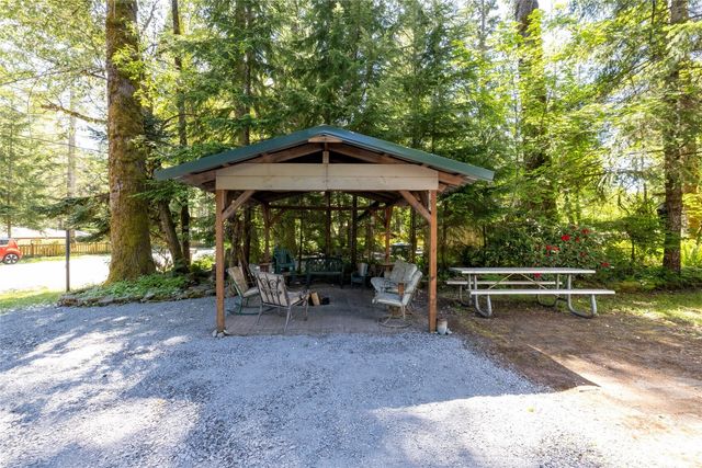 146 Paradise Drive, Ashford, WA 98304