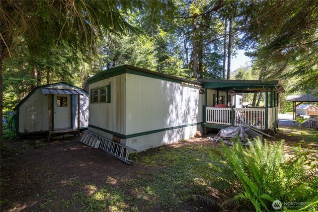 146 Paradise Drive, Ashford, WA 98304
