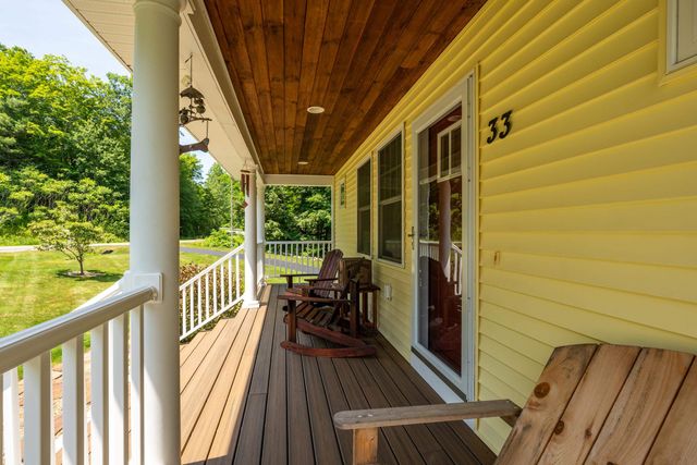 33 Cider Street, Epping, NH 03042