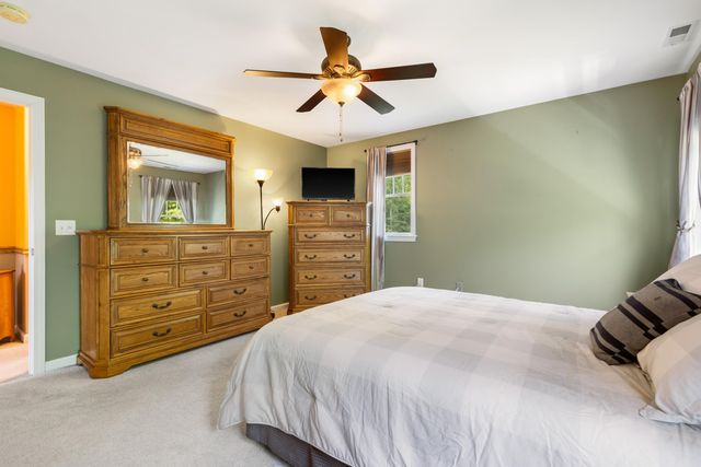 33 Cider Street, Epping, NH 03042