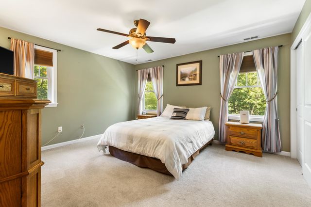 33 Cider Street, Epping, NH 03042