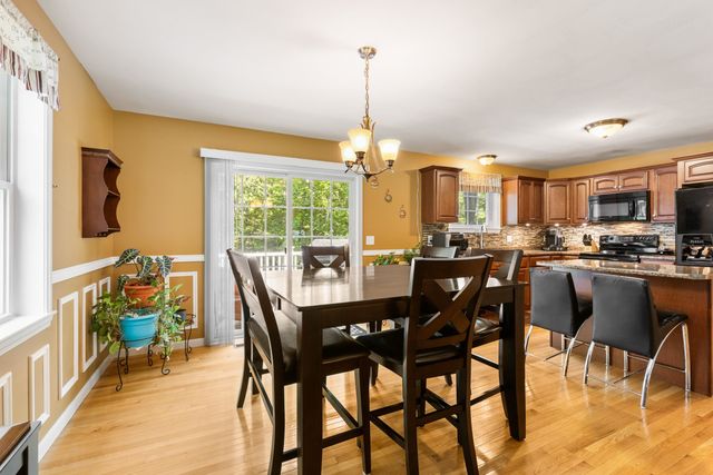 33 Cider Street, Epping, NH 03042
