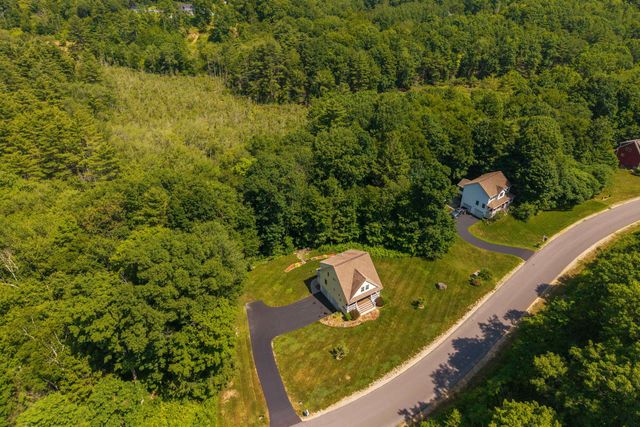 33 Cider Street, Epping, NH 03042