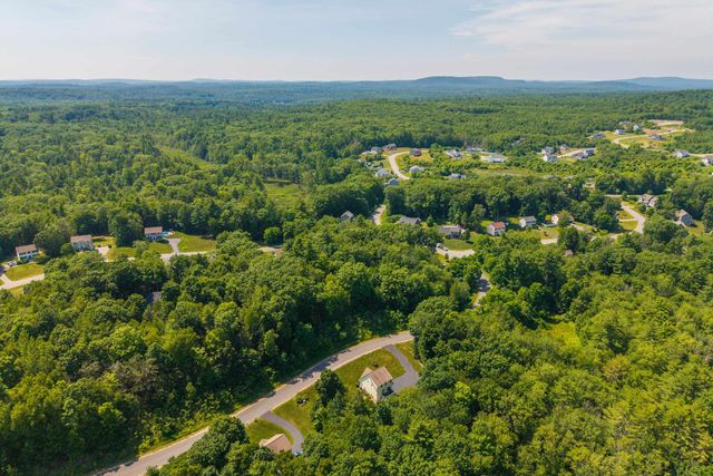 33 Cider Street, Epping, NH 03042