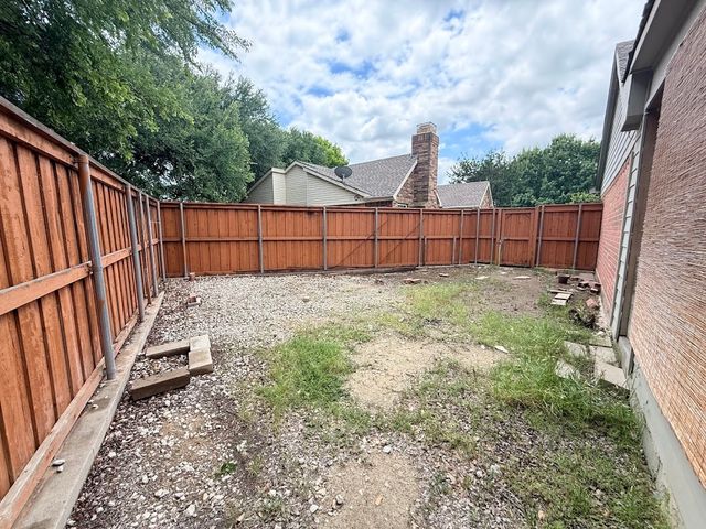 21 Brewster Court, Allen, TX 75002
