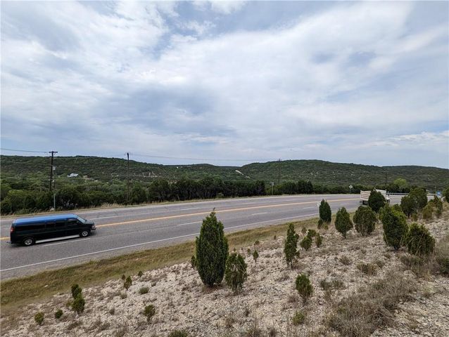 19712 Tyler TRL, Lago Vista, TX 78645