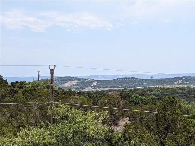 19712 Tyler TRL, Lago Vista, TX 78645