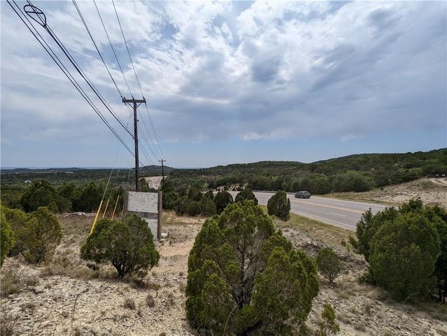 19712 Tyler TRL, Lago Vista, TX 78645