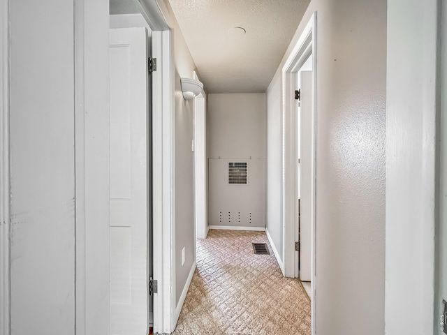 525 Cleveland St, Sterling, CO 80751