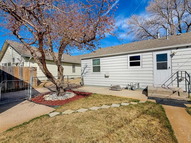 525 Cleveland St, Sterling, CO 80751