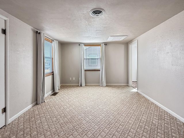 525 Cleveland St, Sterling, CO 80751