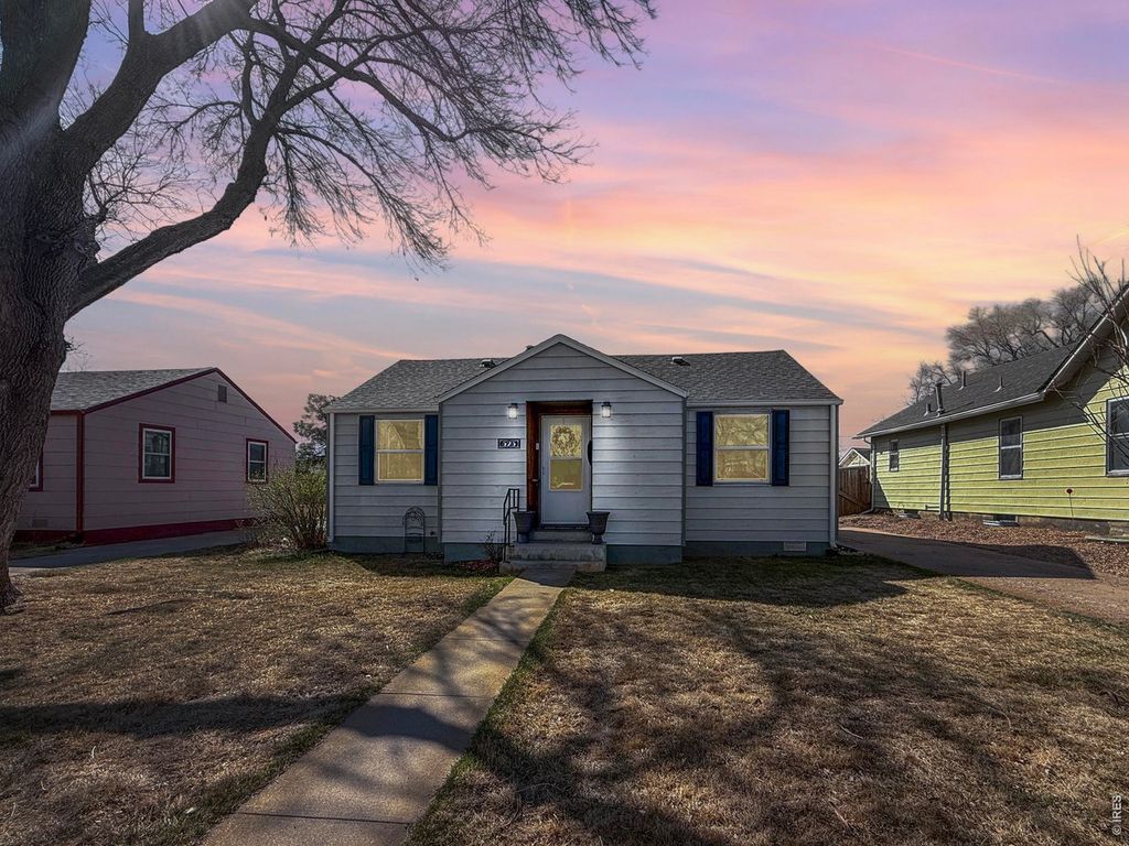 525 Cleveland St, Sterling, CO 80751