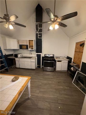 3191 W 61st Street, Cleveland, OH 44102