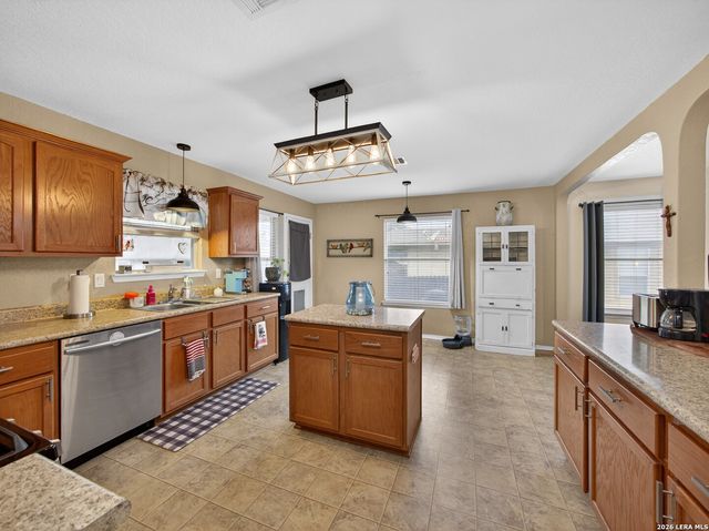 760 Fountain Gate, Schertz, TX 78108