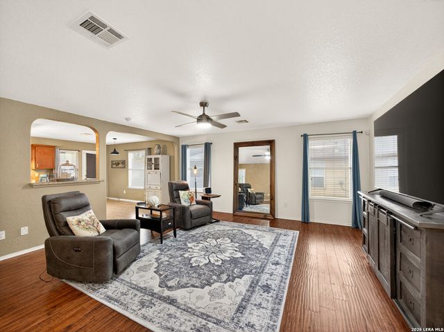 760 Fountain Gate, Schertz, TX 78108