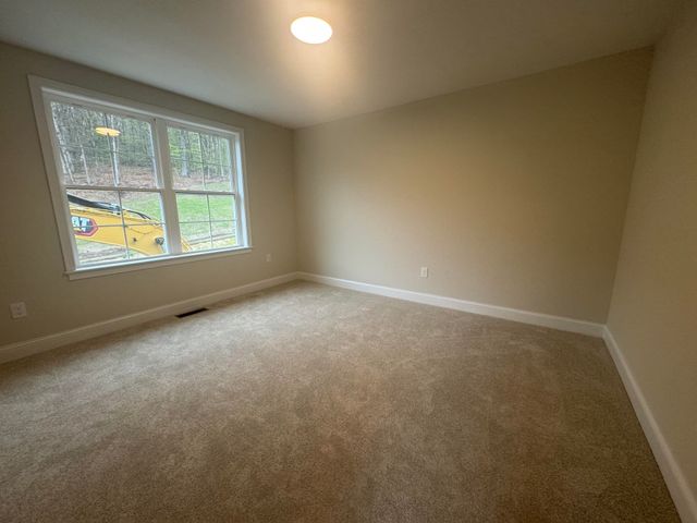 87 Kearsarge Lane, Tilton, NH 03276