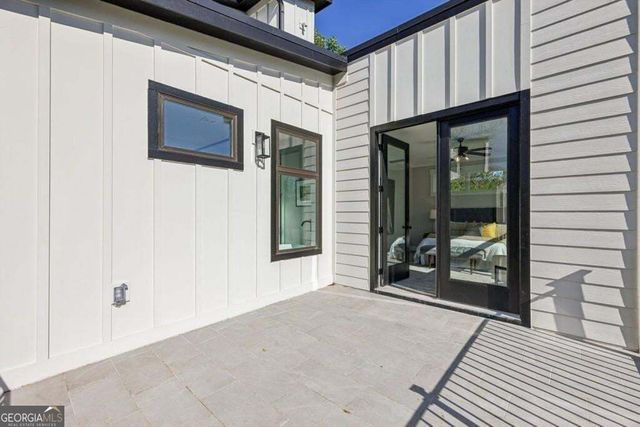 1144 Hubbard Street SW, Atlanta, GA 30310