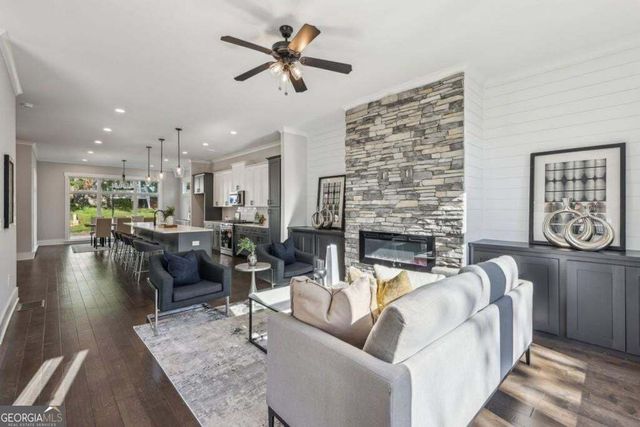 1144 Hubbard Street SW, Atlanta, GA 30310