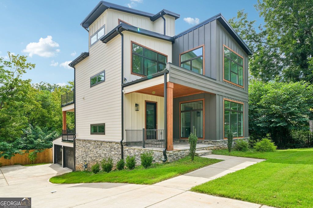 1144 Hubbard Street SW, Atlanta, GA 30310