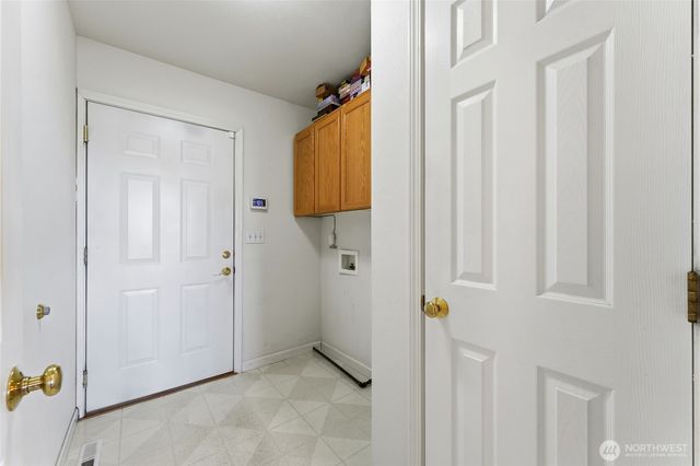 340 SE Highland Park Drive, College Place, WA 99324