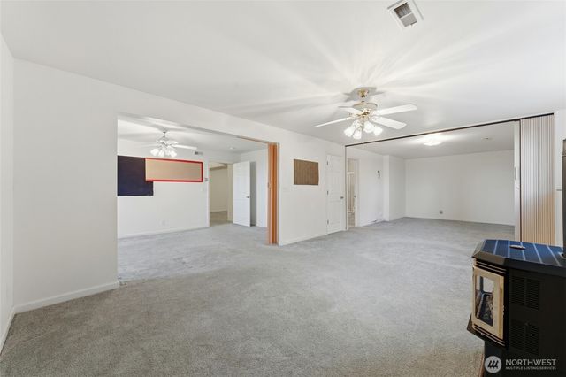 340 SE Highland Park Drive, College Place, WA 99324