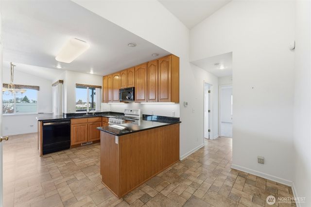 340 SE Highland Park Drive, College Place, WA 99324