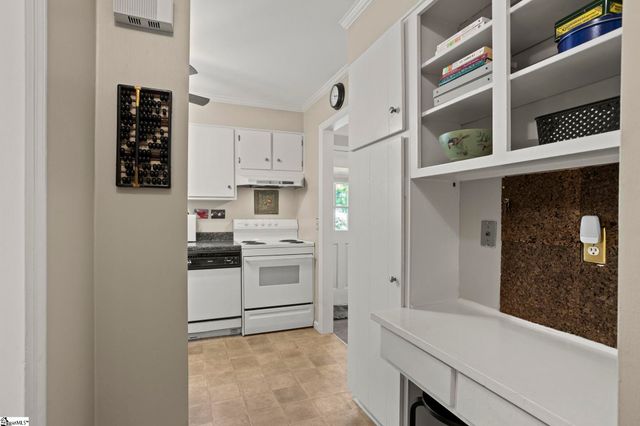 815 Edwards Road, Greenville, SC 29615