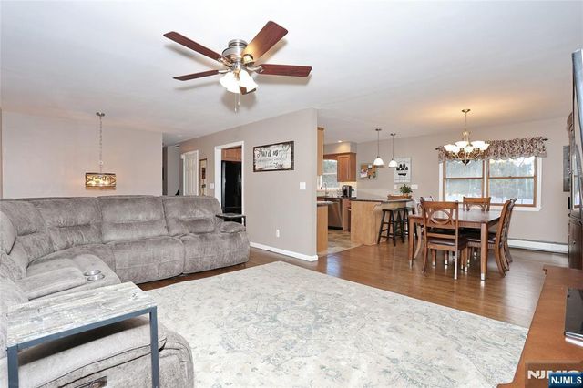 1400 Rt-208, Hawthorne, NJ 07506