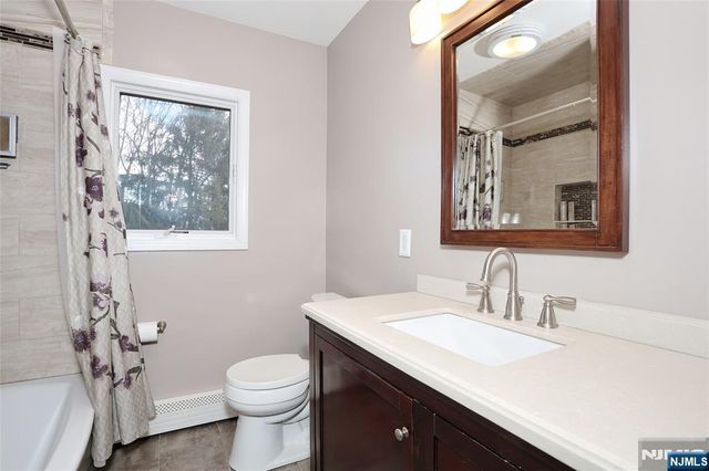 1400 Rt-208, Hawthorne, NJ 07506