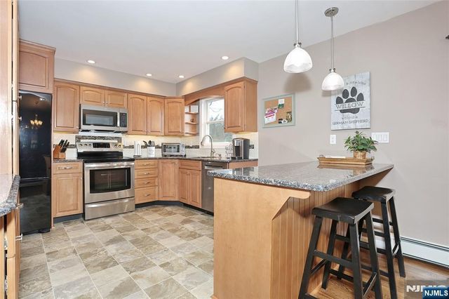 1400 Rt-208, Hawthorne, NJ 07506