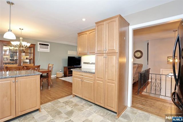 1400 Rt-208, Hawthorne, NJ 07506