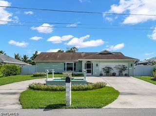 4238 32nd AVE SW, Naples, FL 34116