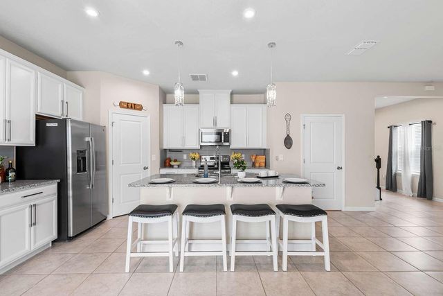1564 EUCALYPTUS WAY, Davenport, FL 33837