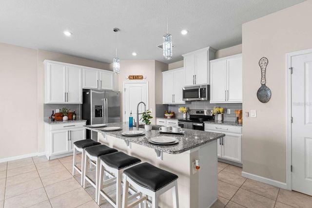 1564 EUCALYPTUS WAY, Davenport, FL 33837