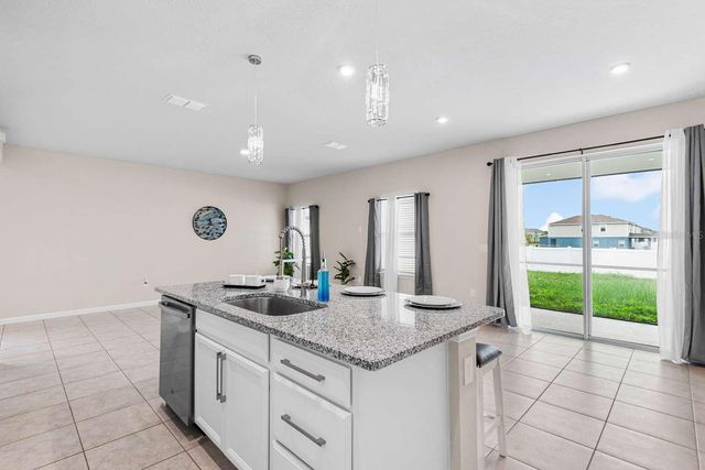 1564 EUCALYPTUS WAY, Davenport, FL 33837