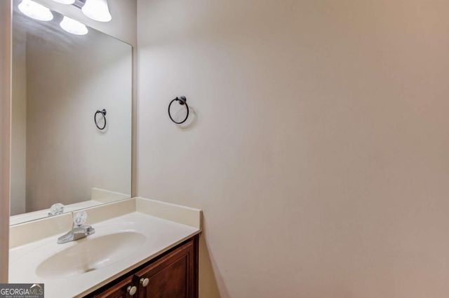 341 Chandler Bluff Court, Grayson, GA 30017