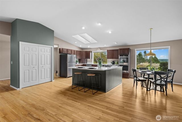 2590 NE William E Sutton Road, Bremerton, WA 98311