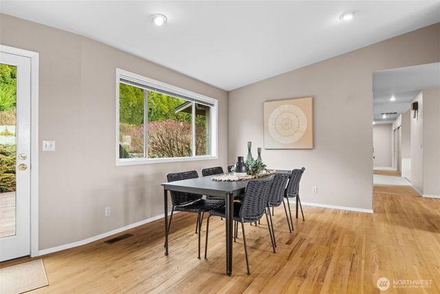 2590 NE William E Sutton Road, Bremerton, WA 98311