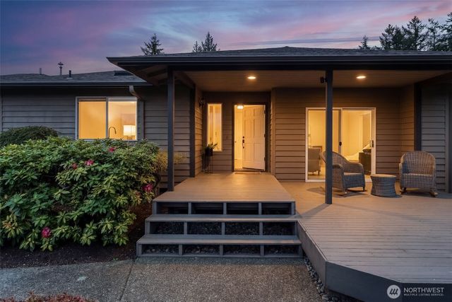 2590 NE William E Sutton Road, Bremerton, WA 98311