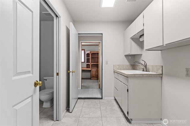 2590 NE William E Sutton Road, Bremerton, WA 98311