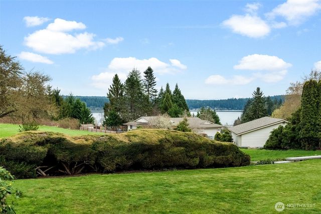 2590 NE William E Sutton Road, Bremerton, WA 98311