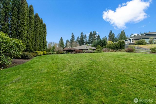 2590 NE William E Sutton Road, Bremerton, WA 98311